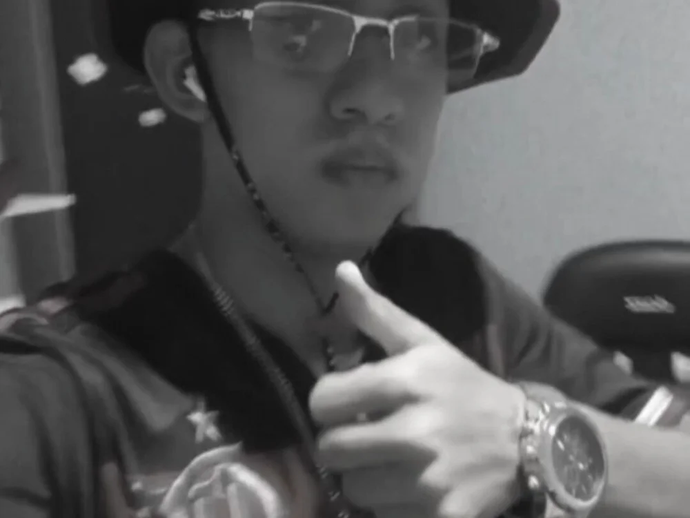 แชท XXX ออฟไลน์ของ 66luis3