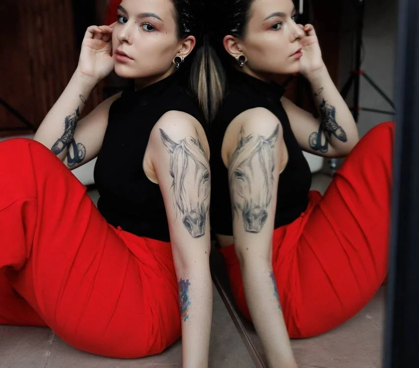 Offline chatovací místnost bite_my_booty_