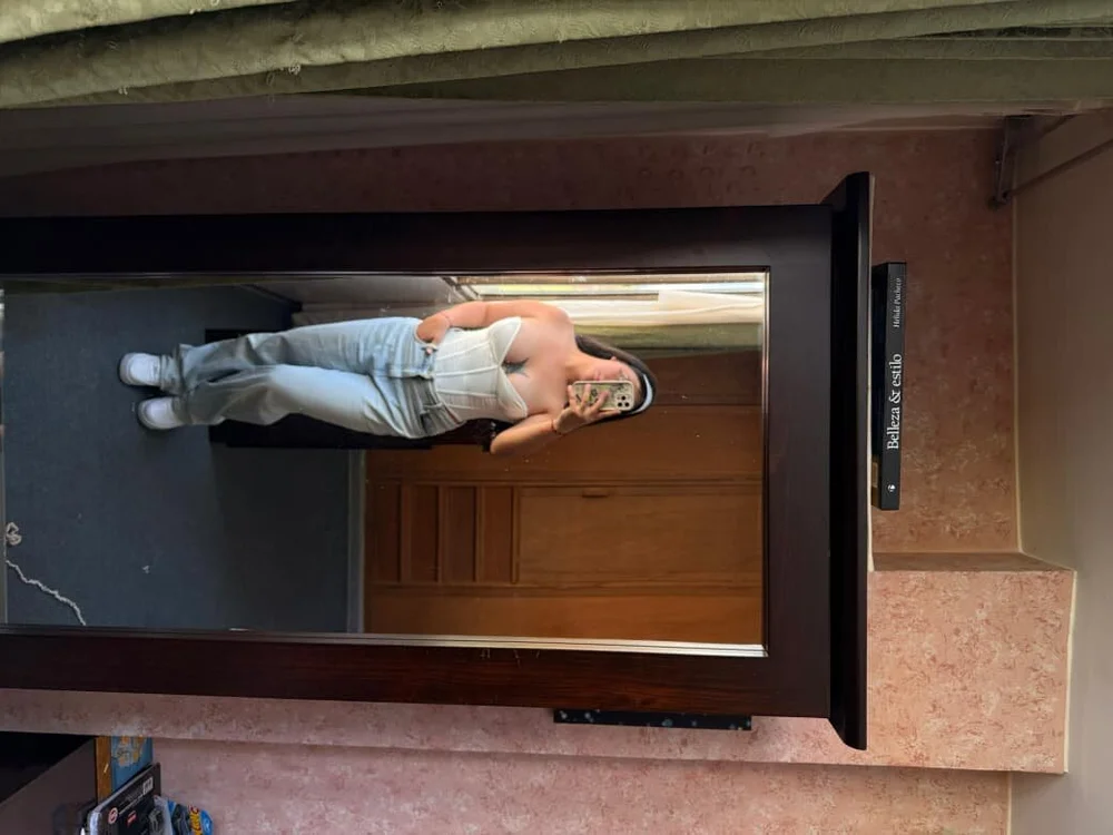 ELLARIOJAS cam model