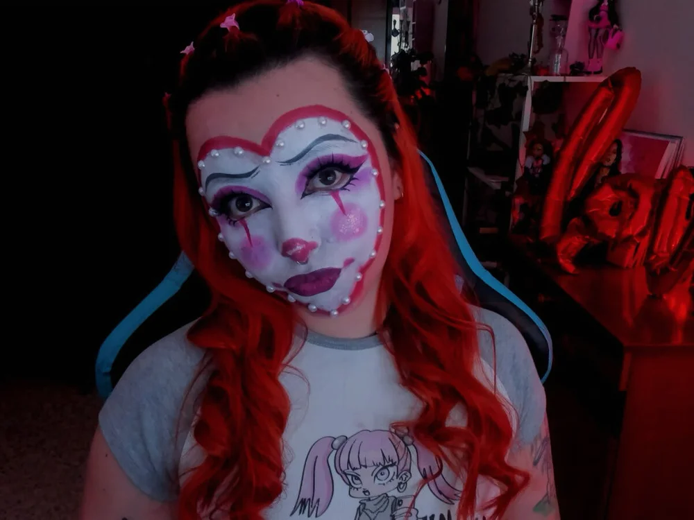 maki333_ Chat XXX Ngoại tuyến