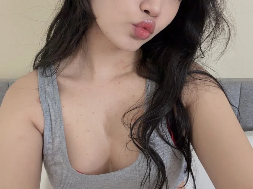 pinkyblooom 离线XXX聊天