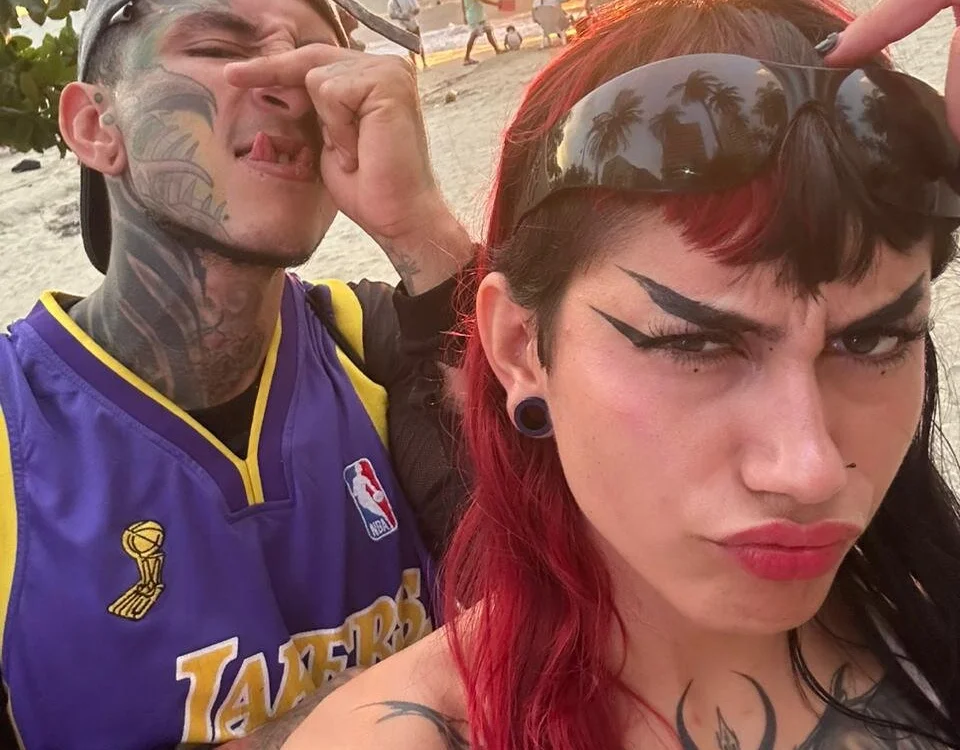 دردشة Ink_Deemons الجنسية دون اتصال