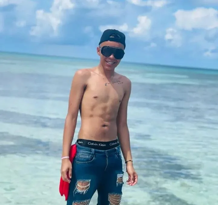 asmodeo_33 Obrolan XXX Offline