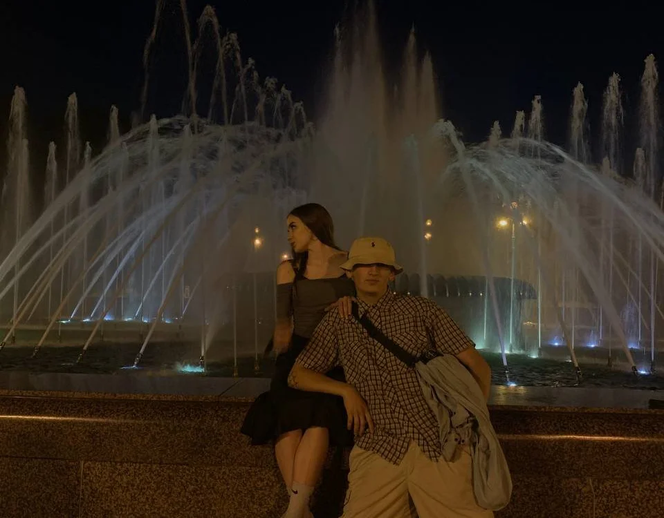 aliatorress Obrolan XXX Offline