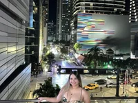 anthonelab live cam model