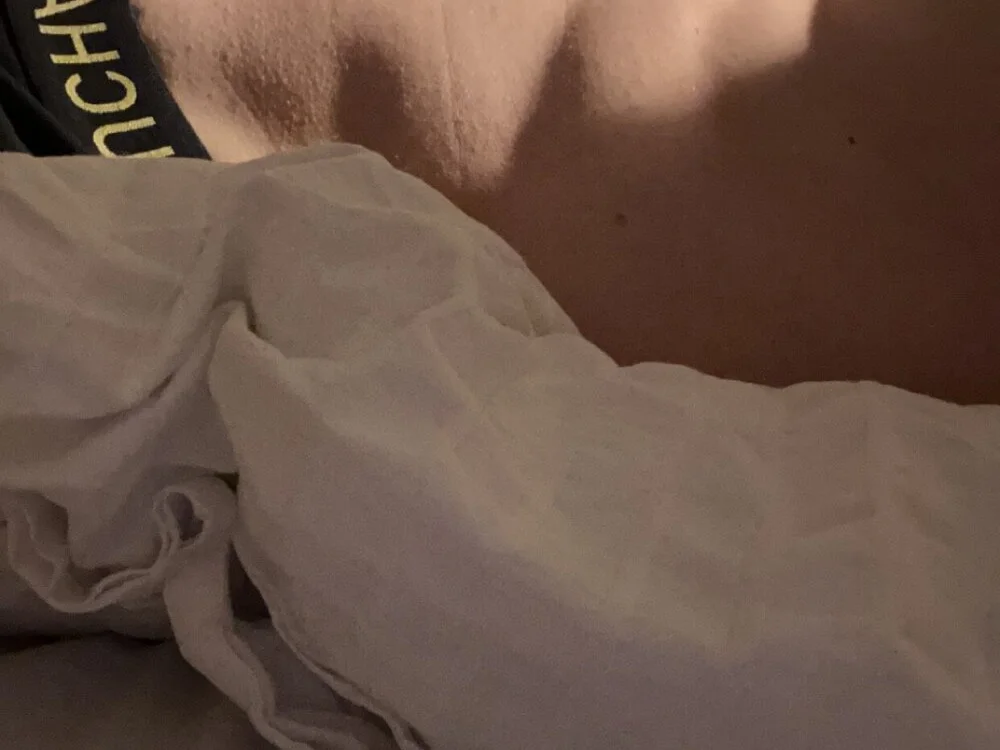 bullyboyy Offline XXX Chat