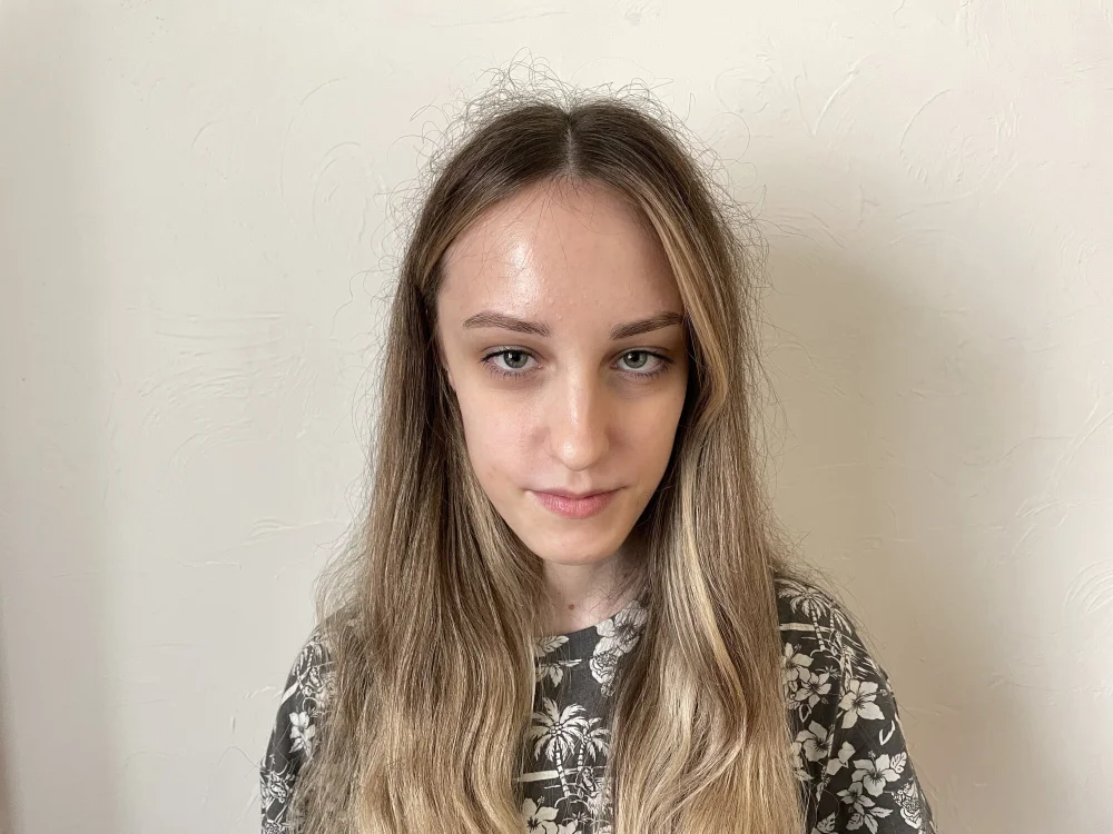 EmiIiePage's Offline XXX Chat