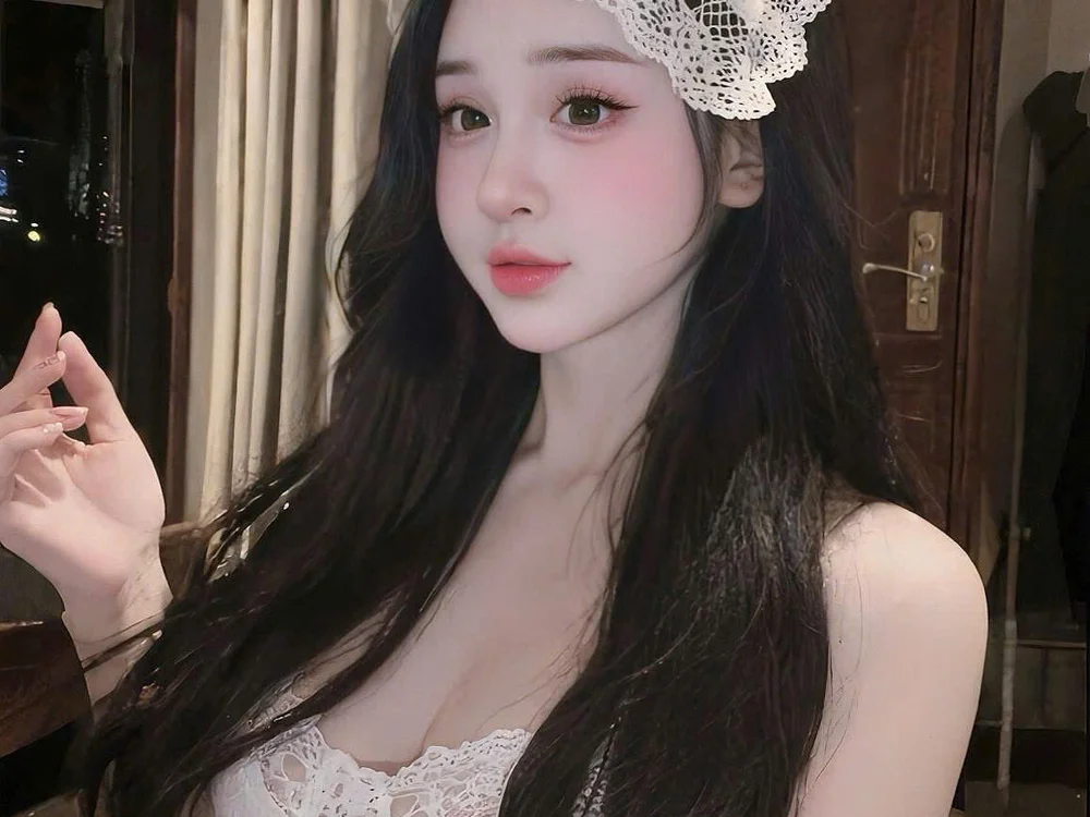 Lylyy-cute offline chatrum