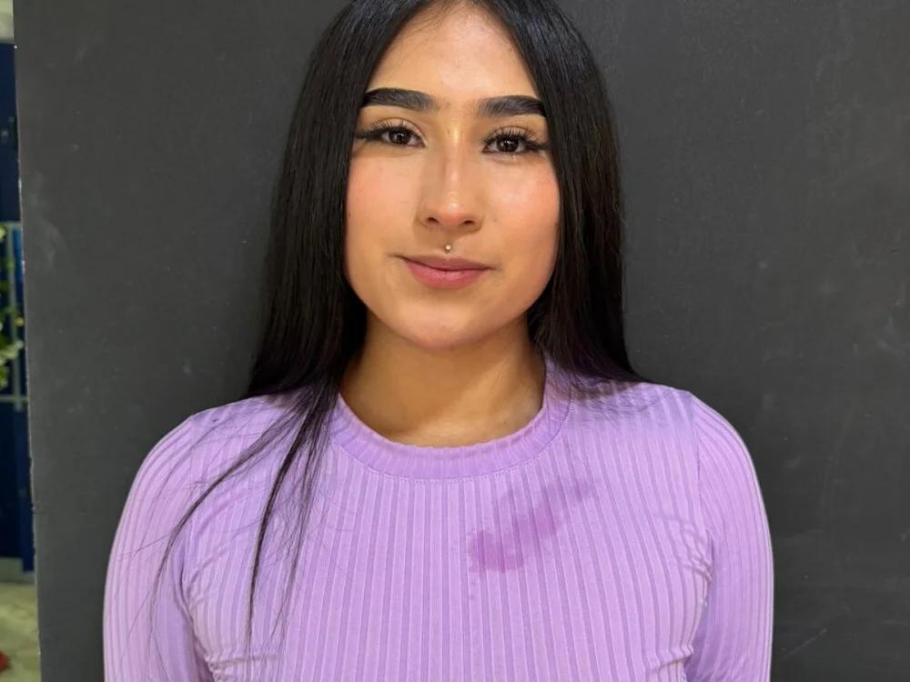 Paulina_clk's Offline XXX Chat