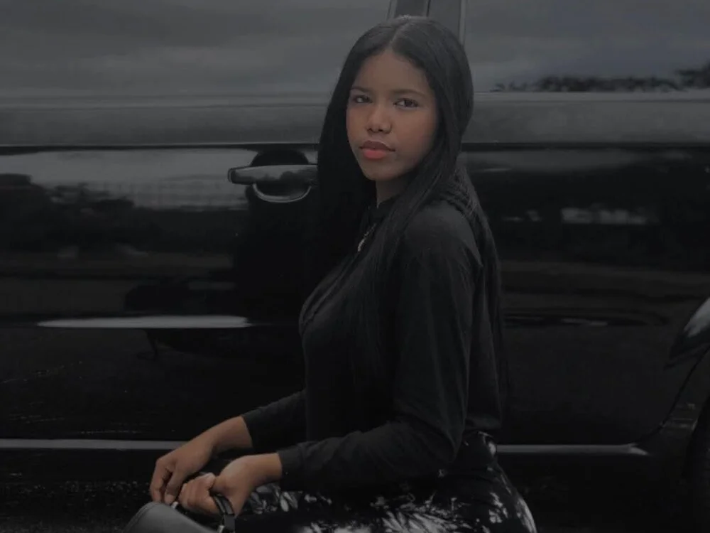 maite_backer Adlı Modelin Çevrimdışı XXX Sohbeti