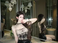 GIVENCHY-001's webcam live show