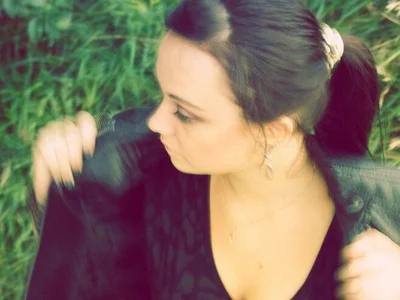 Harmoni_Love profile