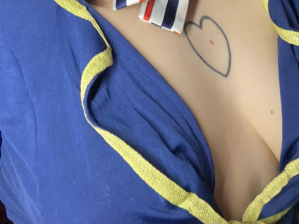 anggelvkedax Chat XXX Ngoại tuyến