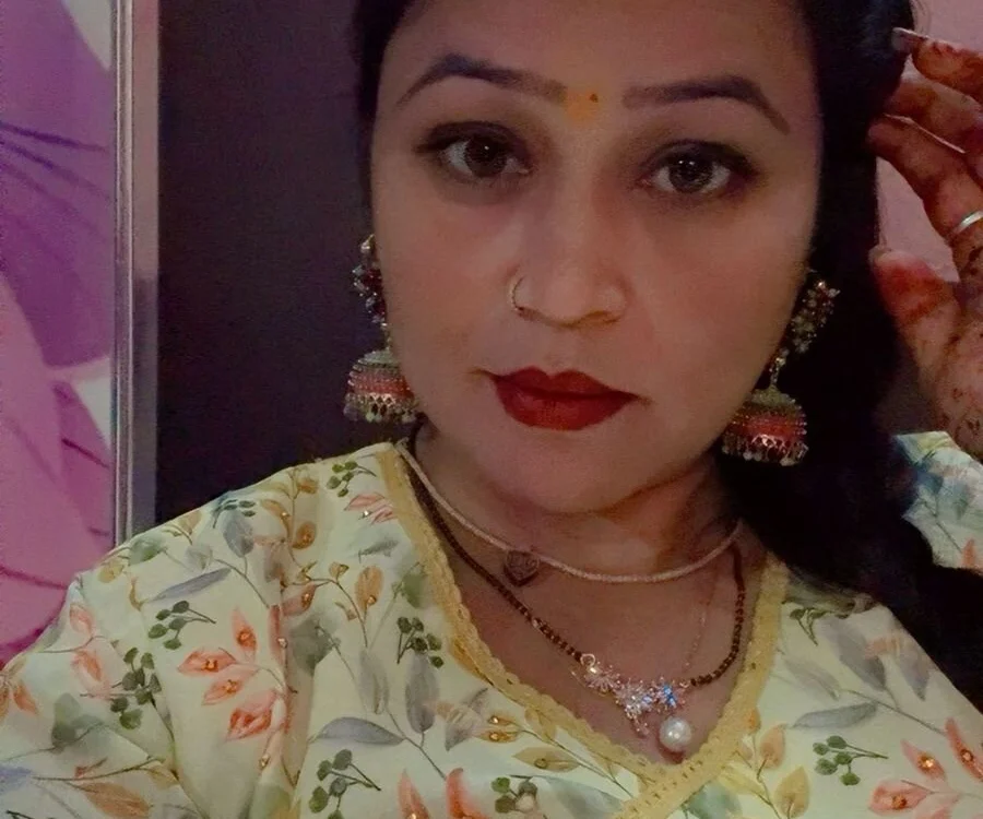 meenusoni's most recent online preview