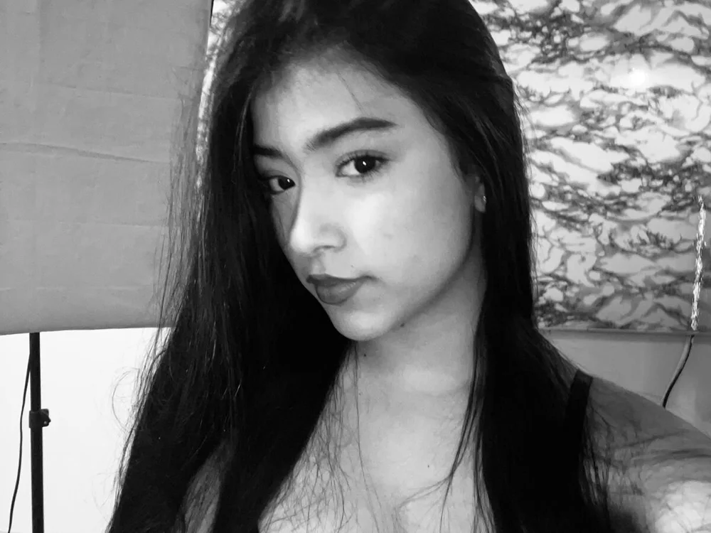 HaileyAndEthan Offline XXX-Chat