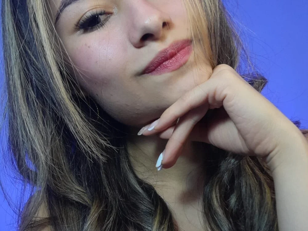 aiilynsmiith's Offline Chat Room