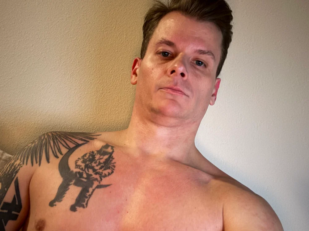 stroke1989: συνομιλία ΧΧΧ εκτός σύνδεσης