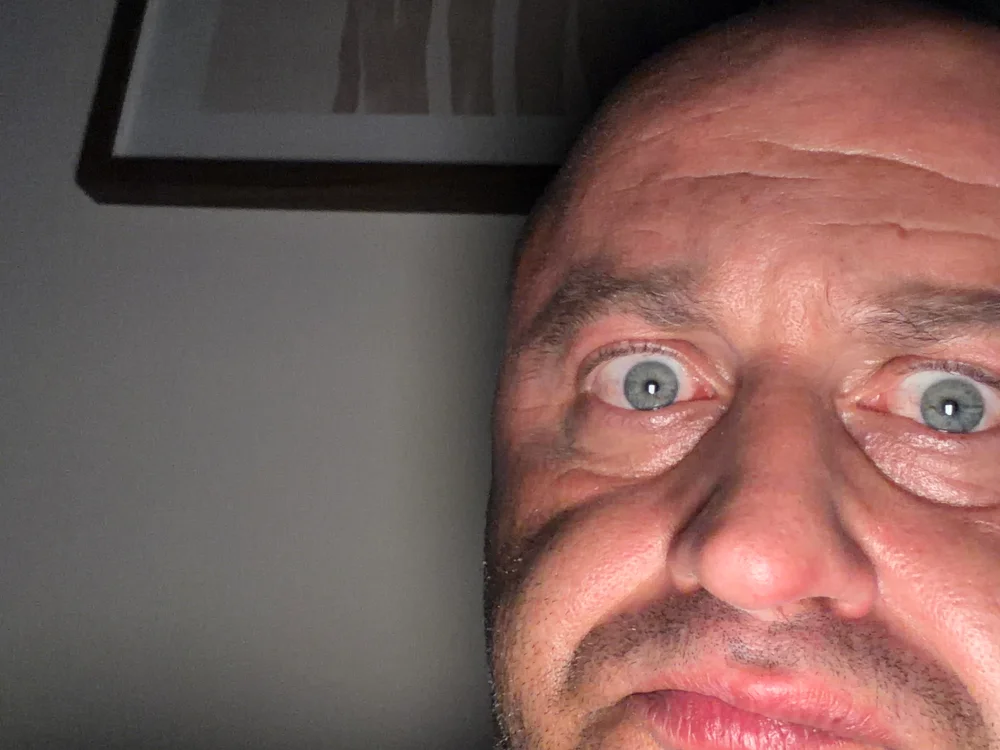 pojgyggggh's Offline XXX Chat