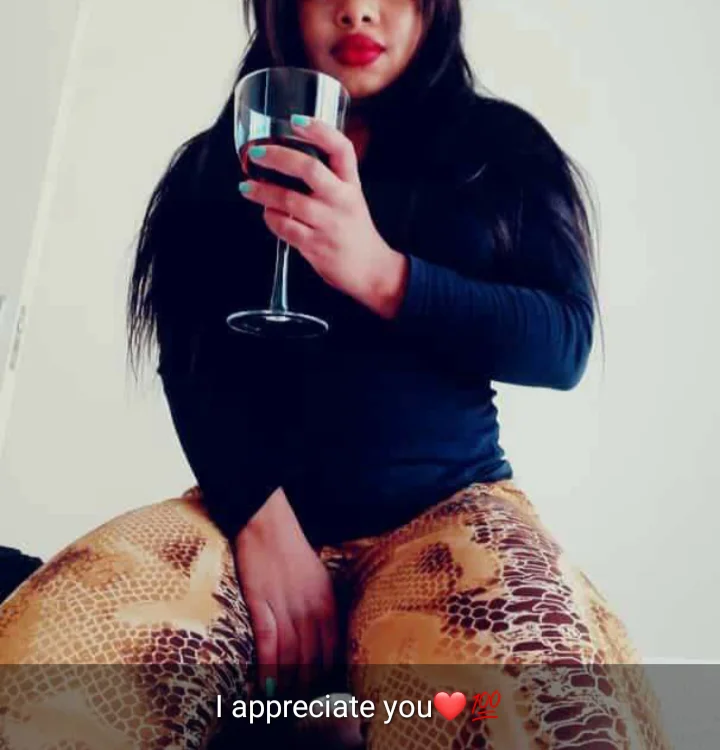 TokyoLeeAnne's Offline XXX Chat
