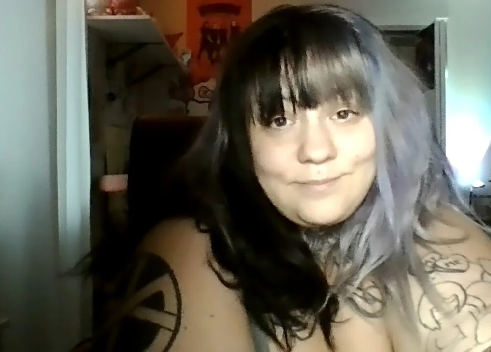 RudeGrrrl's Offline Chat Room