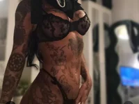 niunia2025's Live XXX Chat