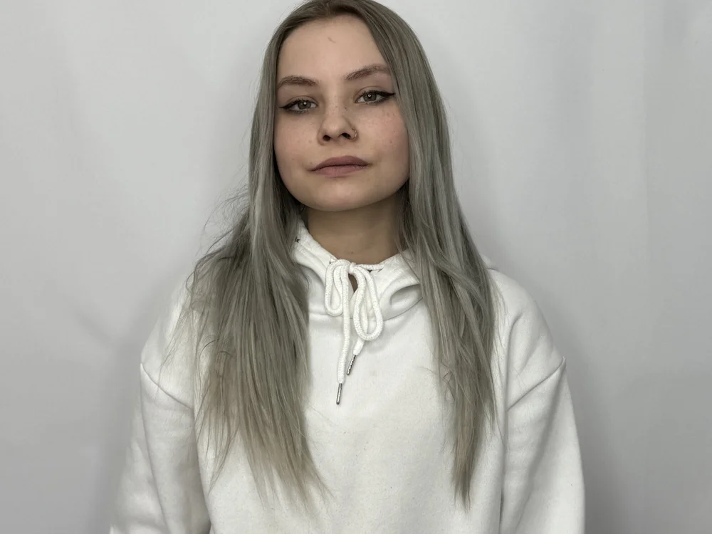 FloraHence's Offline Chat Room