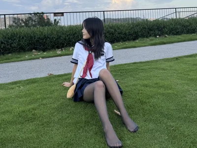 Xiaoenmiemie - Girl 