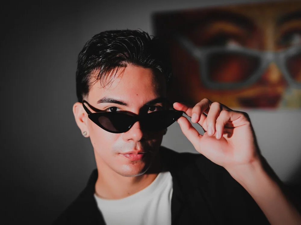 SantiConnor Offline XXX Chat