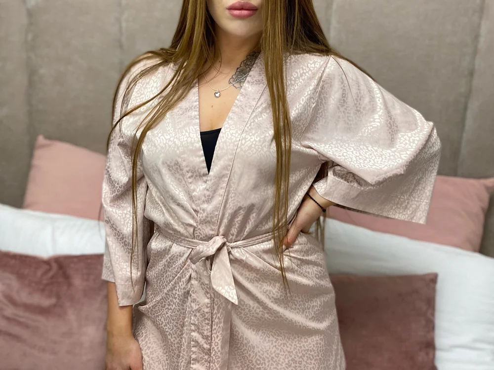 Amelly_Simons' Offline XXX Chat