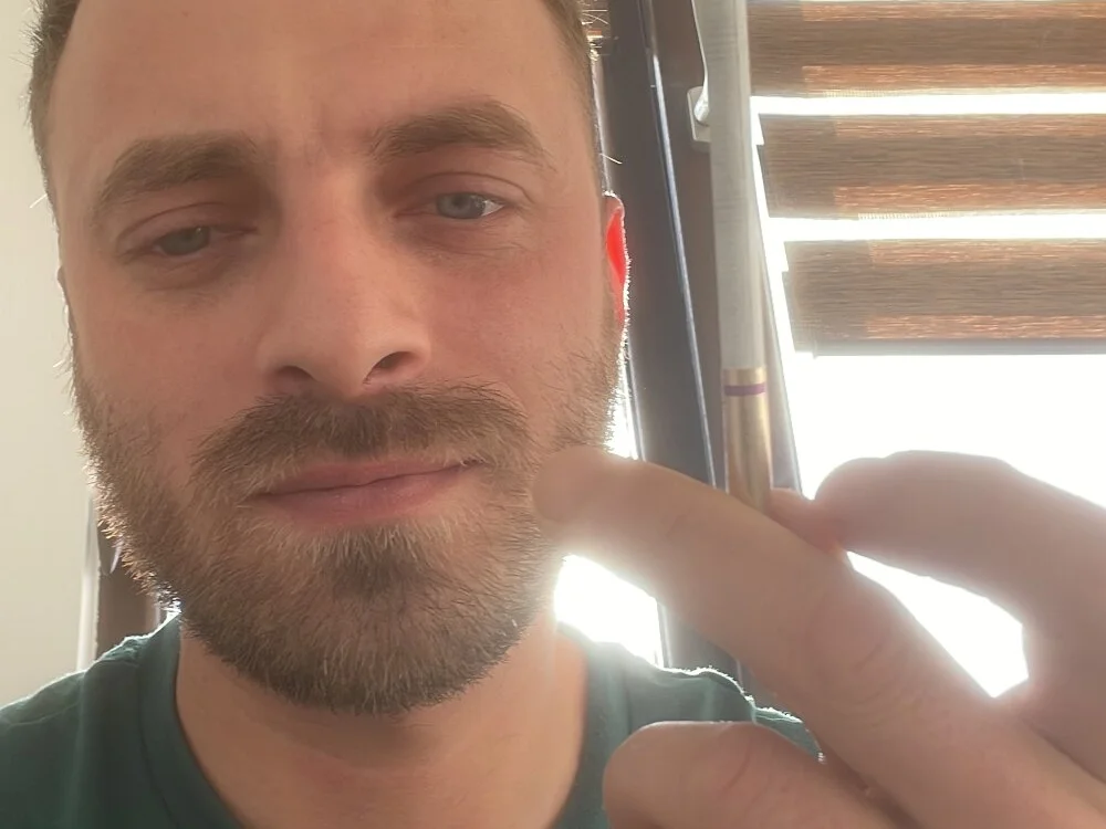 Scarbau Adlı Modelin Çevrimdışı XXX Sohbeti