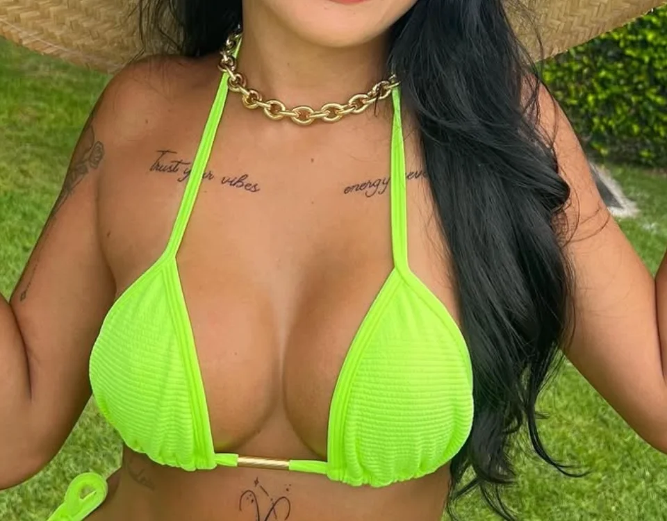 Srta_Jhenny Offline XXX Chat