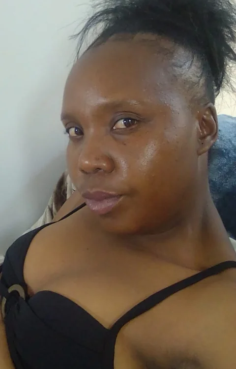 NicoleBitch87's Offline XXX Chat