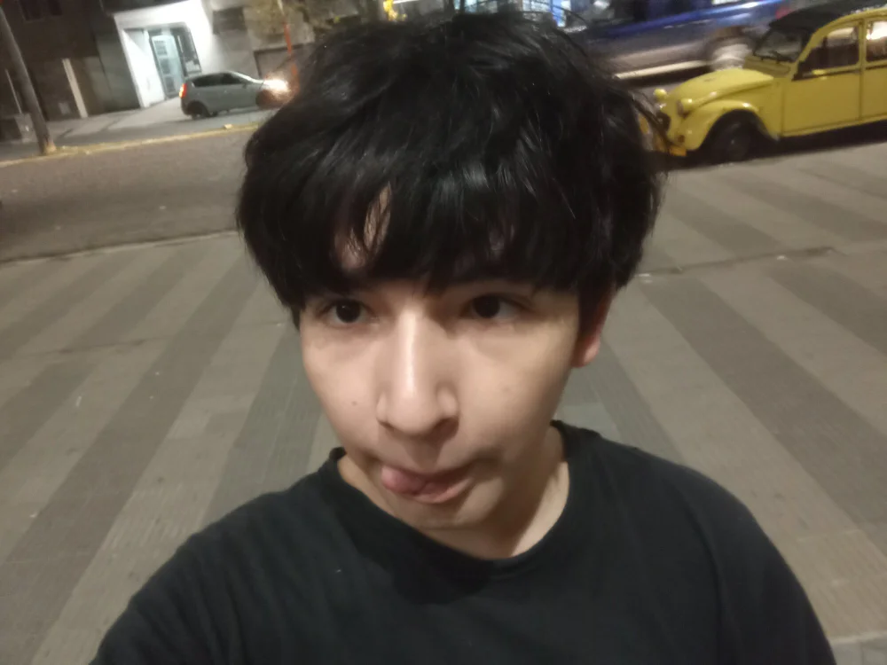 GigixDDDn Offline chat-huone