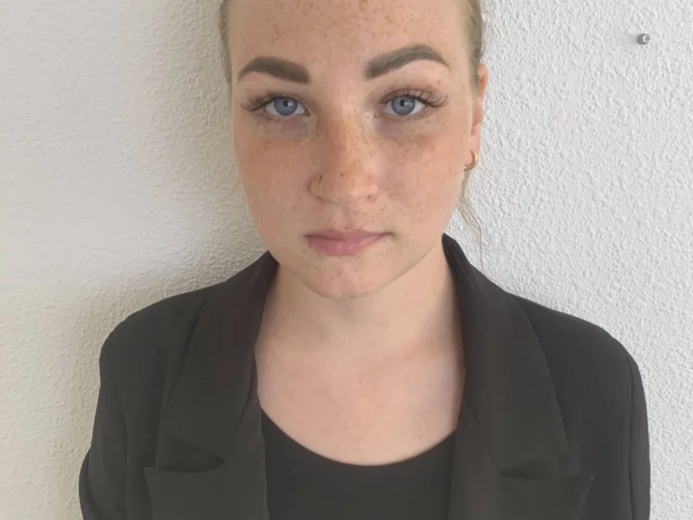 DollyDonovan's Offline XXX Chat