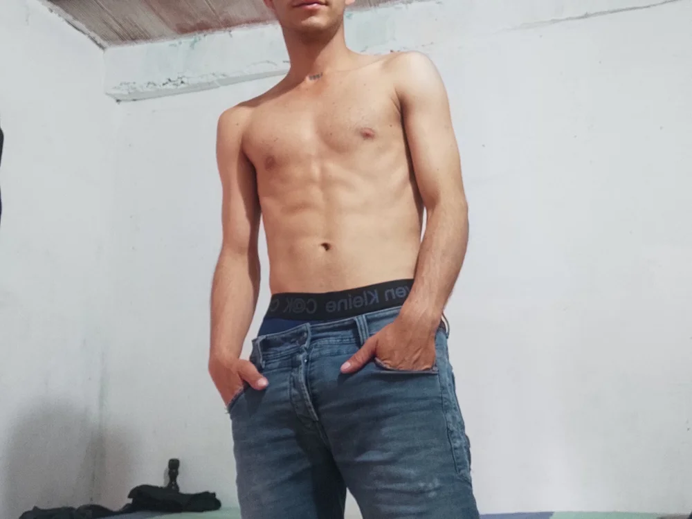 frd2190's Offline XXX Chat