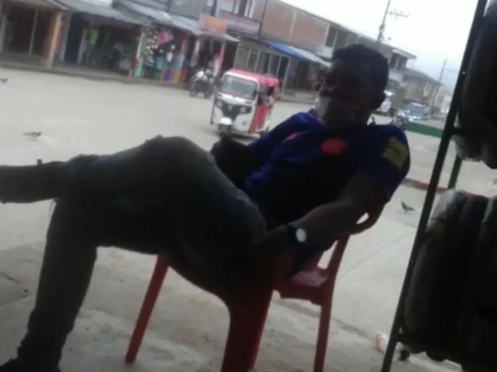 Chat +18 off-line de Manuel3566v