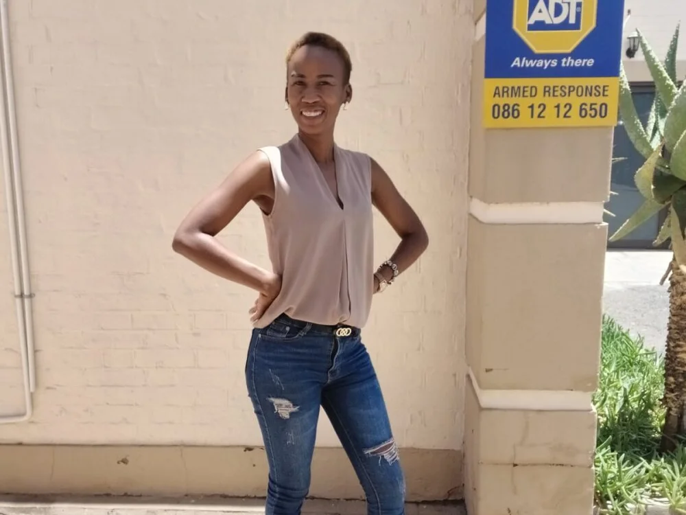 SweetSlender01 Chat XXX Ngoại tuyến