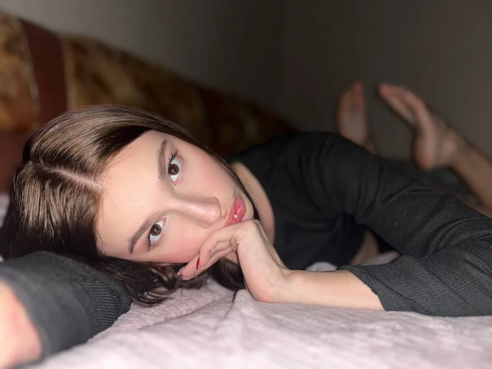 AnaHoney Obrolan XXX Offline