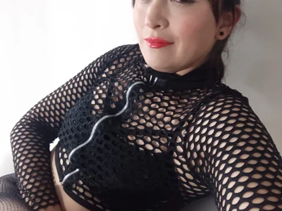 Katt_Holes - Girl 