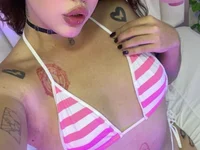 Model yukiio_nee