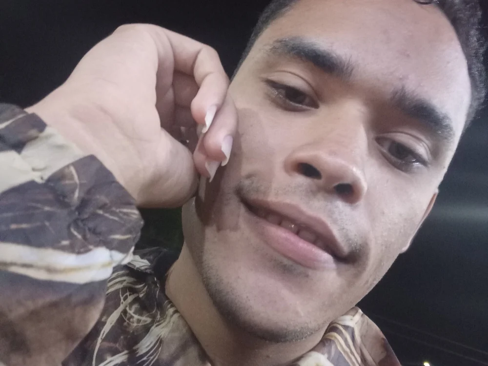 arquimedeskis' Offline XXX Chat