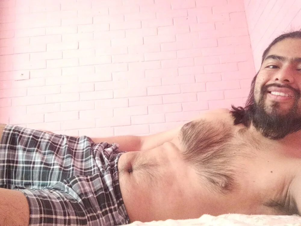 RavenRojo22 Offline XXX Chat