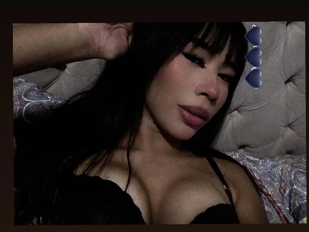 valentina_briar's Offline XXX Chat