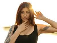 XXX chat uživo modela NicoleMun