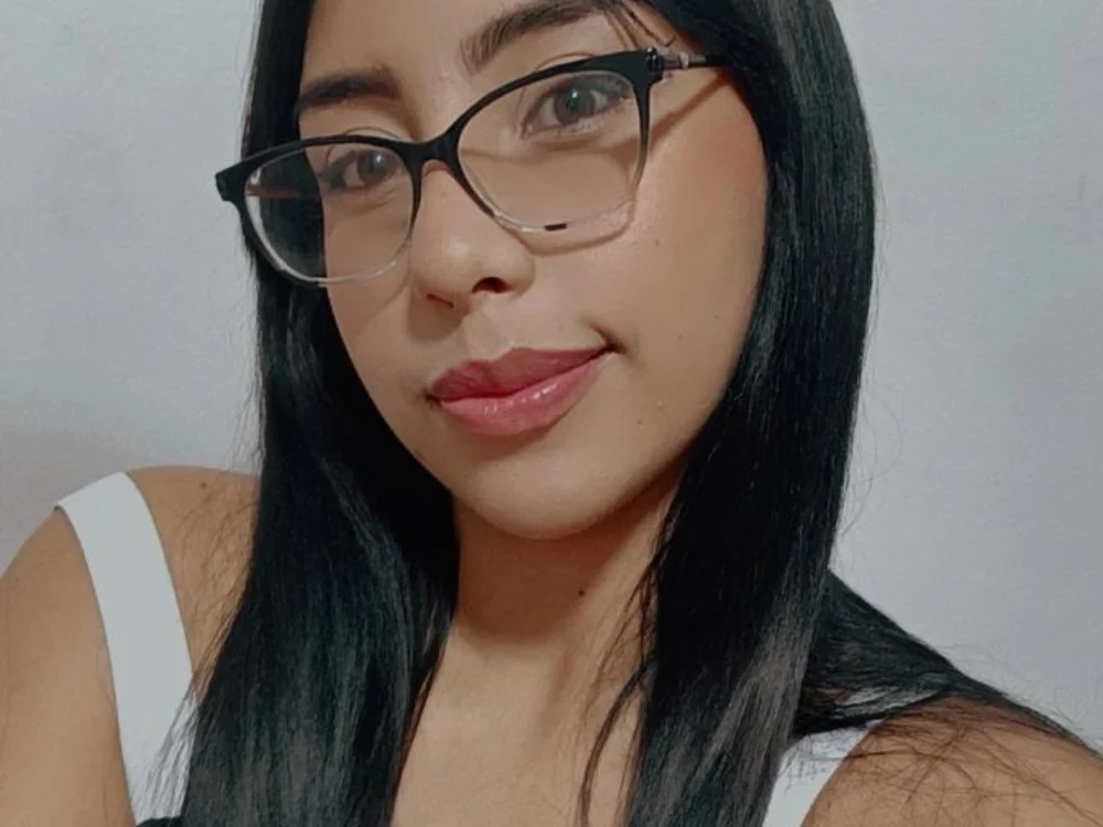 alisson_leee's Offline Chat Room