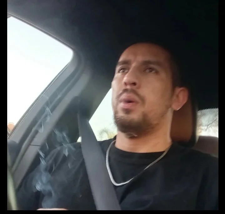 Datjcjcguy offline XXX-chatje