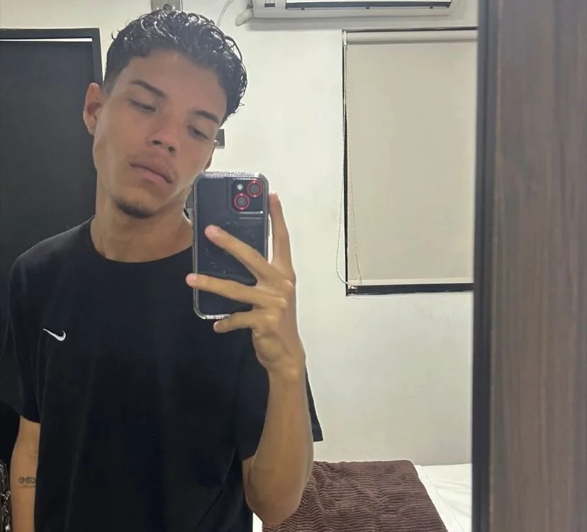 Offline XXX chat jhojan_foxxx_