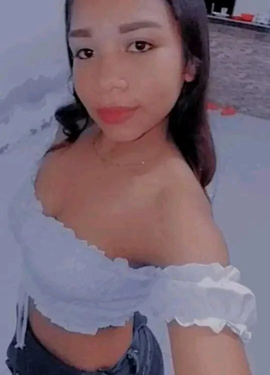 Офлайн-чат XXX lunakisscs