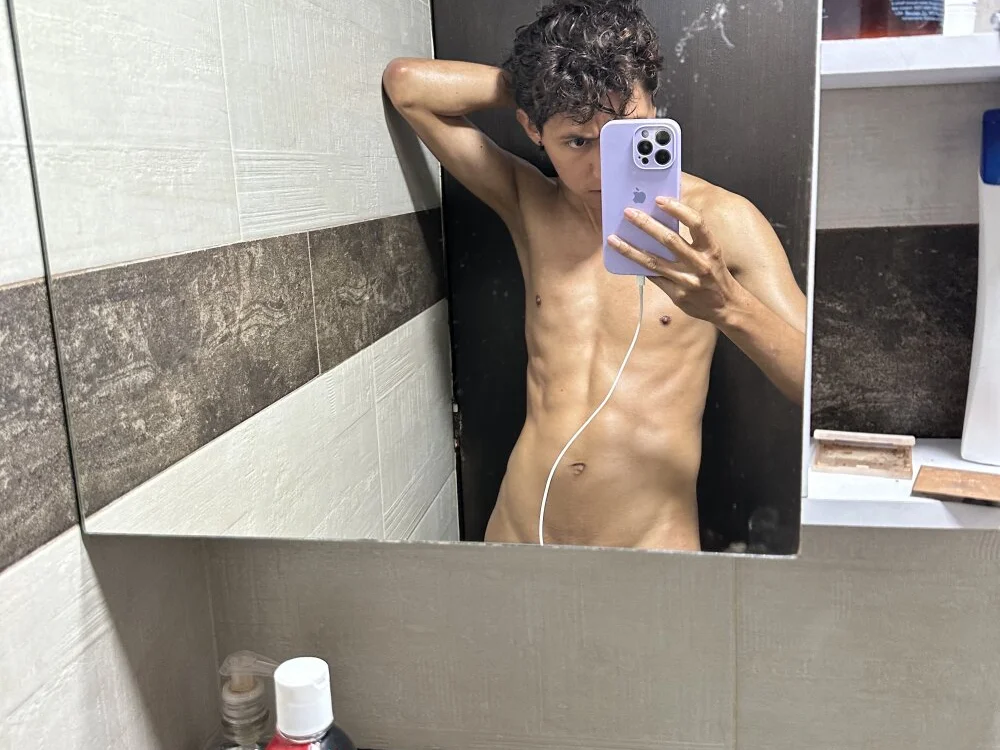 darkdesire_01's Offline XXX Chat