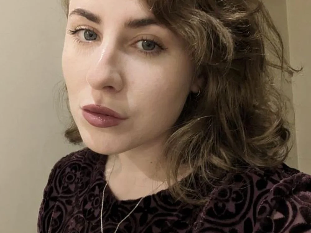 hotwetvix Offline XXX-Chat